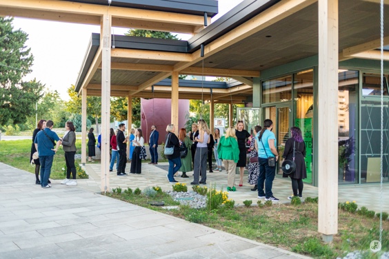 Umrežite se i stvorite poslovne prijatelje u Eduza zajednici